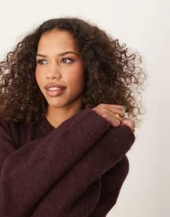 Gina Tricot Soft Knit Sweater In Dark Wine Burgundy For Women -Curated Apparel Shop 207680924 3