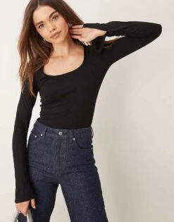 Gina Tricot Soft Touch Long Sleeve Top With Scoop Neck And Split Cuffs In Black For Women -Curated Apparel Shop 207787605 1 black 1