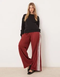 Gina Tricot Oversized Sweatshirt In Black For Women -Curated Apparel Shop 207787793 4