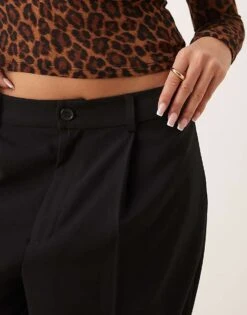 Gina Tricot Tailored Wide Leg Trousers With Pleat Front In Black For Women -Curated Apparel Shop 207787918 4