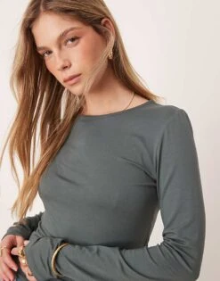 Gina Tricot Soft Touch Jersey Long Sleeve Top With Round Neck In Grey Green For Women -Curated Apparel Shop 207810318 3