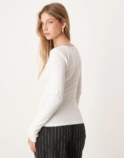 Gina Tricot Soft Touch Round Neck Jersey Long Sleeve Top In Off White For Women -Curated Apparel Shop 207810341 4