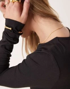 Gina Tricot Soft Touch Round Neck Jersey Long Sleeve Top In Black For Women -Curated Apparel Shop 207810350 3