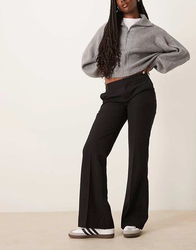 Gina Tricot Tailored Low Waist Relaxed Bootcut Trousers 7 Gina Tricot Tailored Low Waist Relaxed Bootcut Trousers - Image 5
