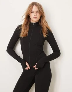 Gina Tricot Soft Touch Sports Seamless Zip Up Jacket In Black For Women