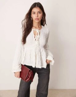 Gina Tricot Textured Long Sleeve Top With Tie Front Floaty Hem In Off White For Women