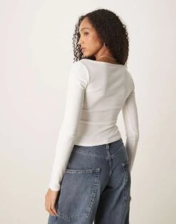 Gina Tricot Jersey Long Sleeve With Concealed Front Button Detail In Off White For Women -Curated Apparel Shop 207952553 3