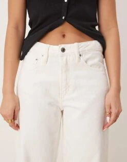 Gina Tricot Baggy Fit Jeans In Off White For Women -Curated Apparel Shop 207963442 4