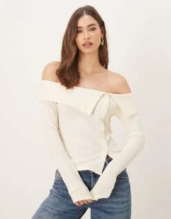 Gina Tricot Button Front Ribbed Long Sleeve Off The Shoulder Top In Cream For Women