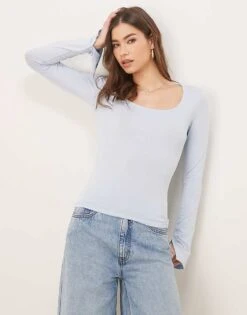 Gina Tricot Soft Touch Long Sleeve Top With Scoop Neck And Split Cuffs In Blue For Women