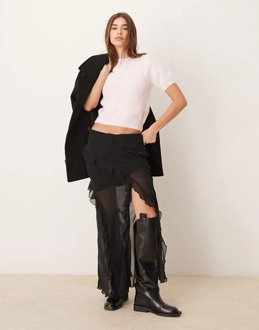 Curated Apparel Shop -Curated Apparel Shop 207736838 2 510x651 1